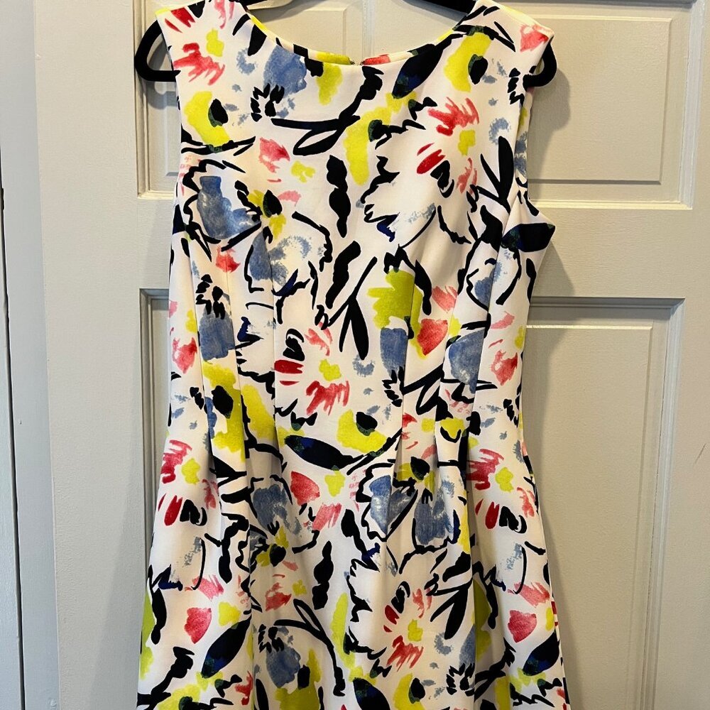 Taylor Dress Size 10 Scuba Fit & Flare